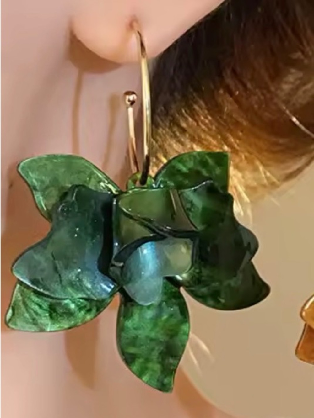 Zara Green Floral Statement Hoop Earrings - Elegant Women’s Jewelry NWOT